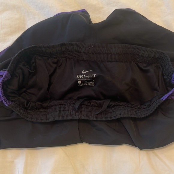 Nike tempo shorts - Picture 3 of 3